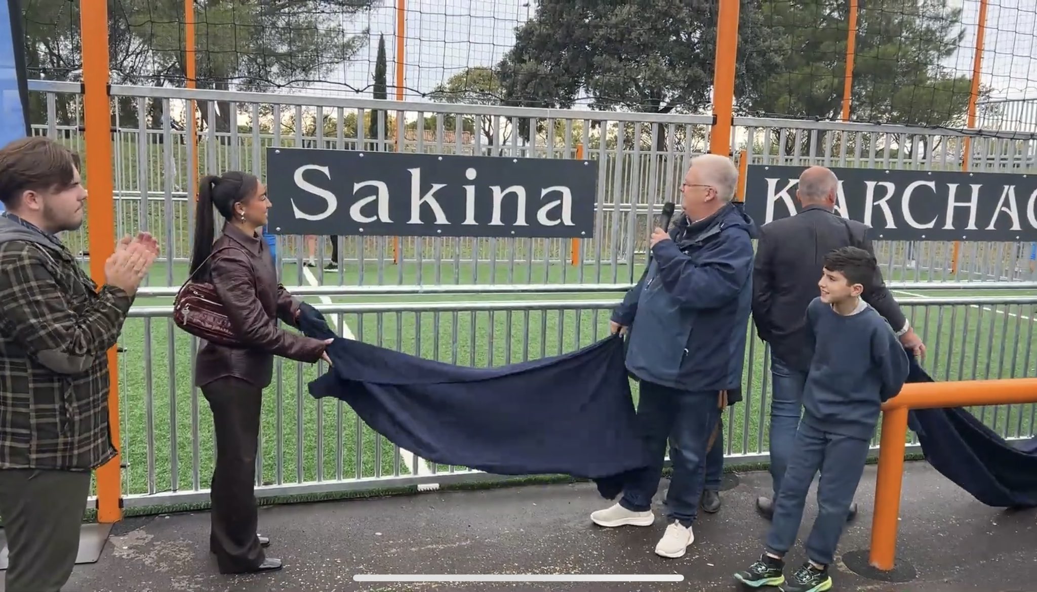 Miramas rend hommage à Sakina Karchaoui avec un city-stade à son nom