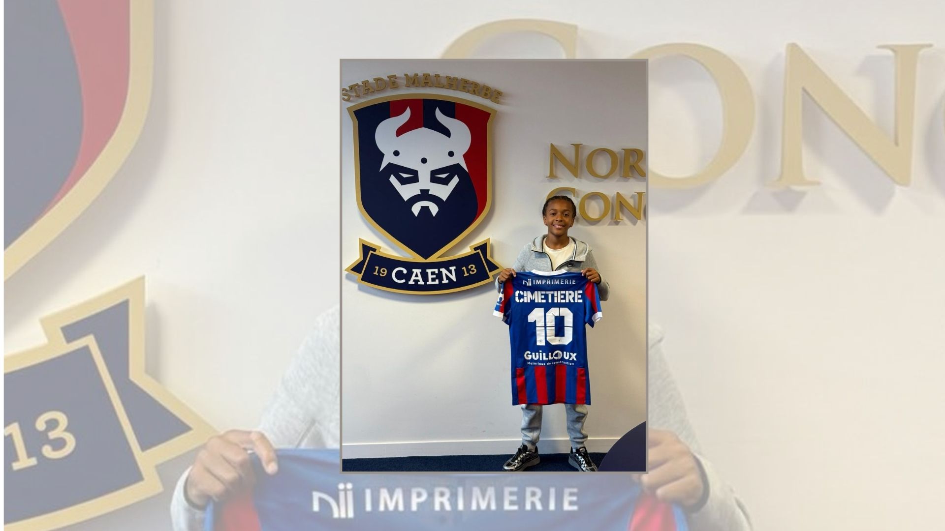Solal Cimetière signe au SM Caen