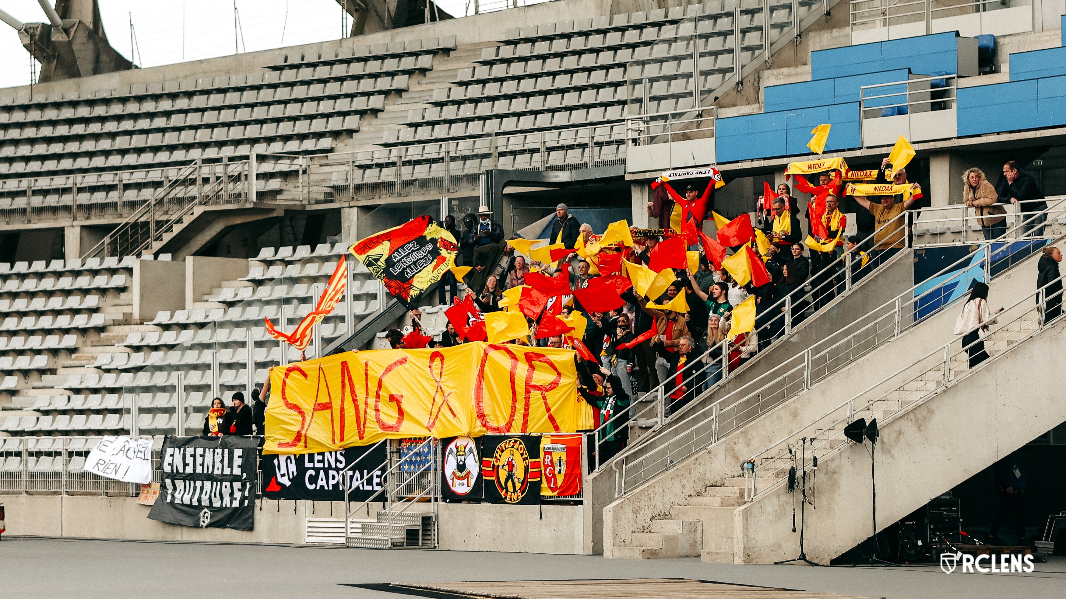 RC Lens (F) : sept joueuses prolongent l’aventure