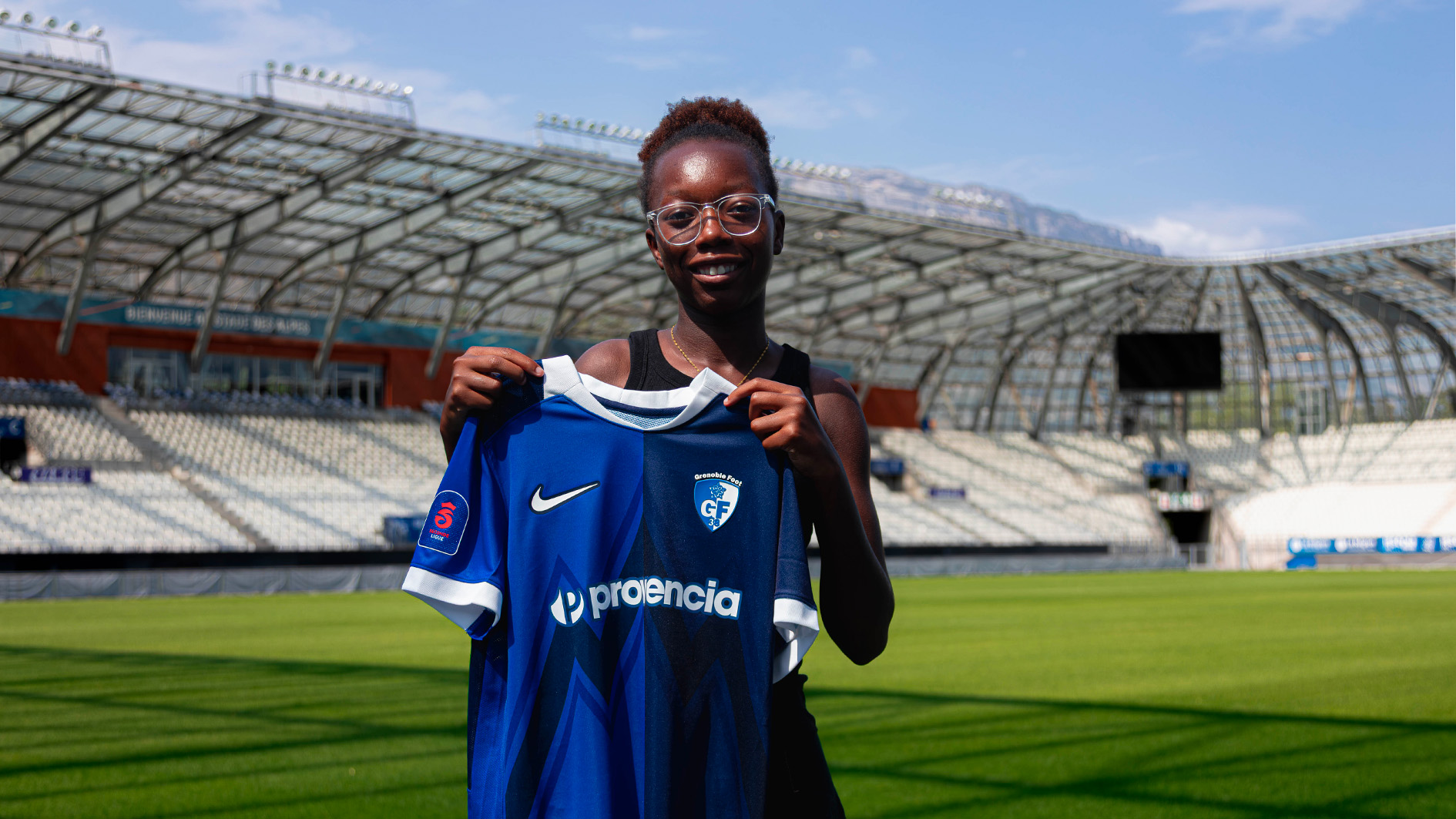 Mercato : Djenna Léna Tene s’engage avec Grenoble Foot 38