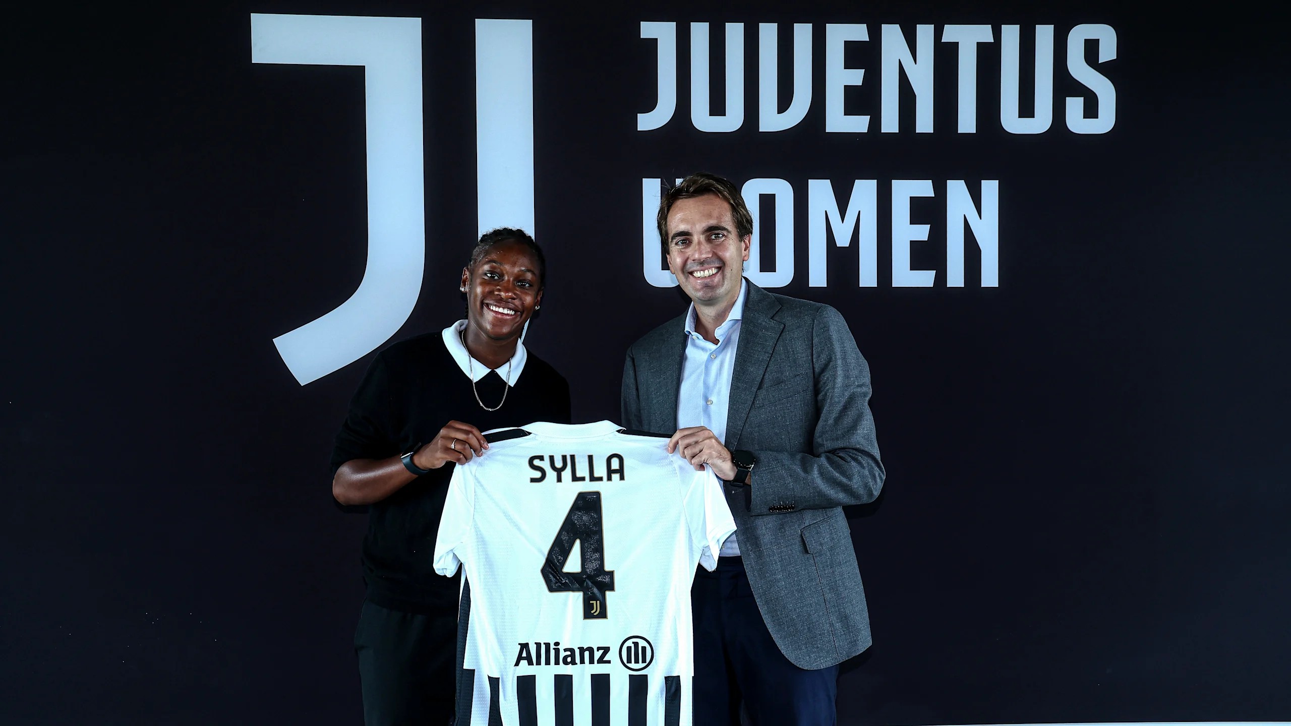 Kysha Sylla signe à la Juventus