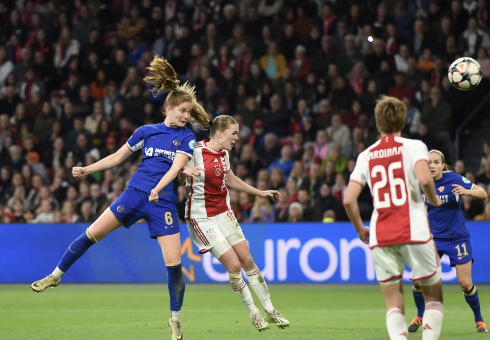 [UWCL, Quart de finale - Aller] Ajax vs Chelsea (0-3) : Les Blues ne font qu'une bouchée des Ajacides