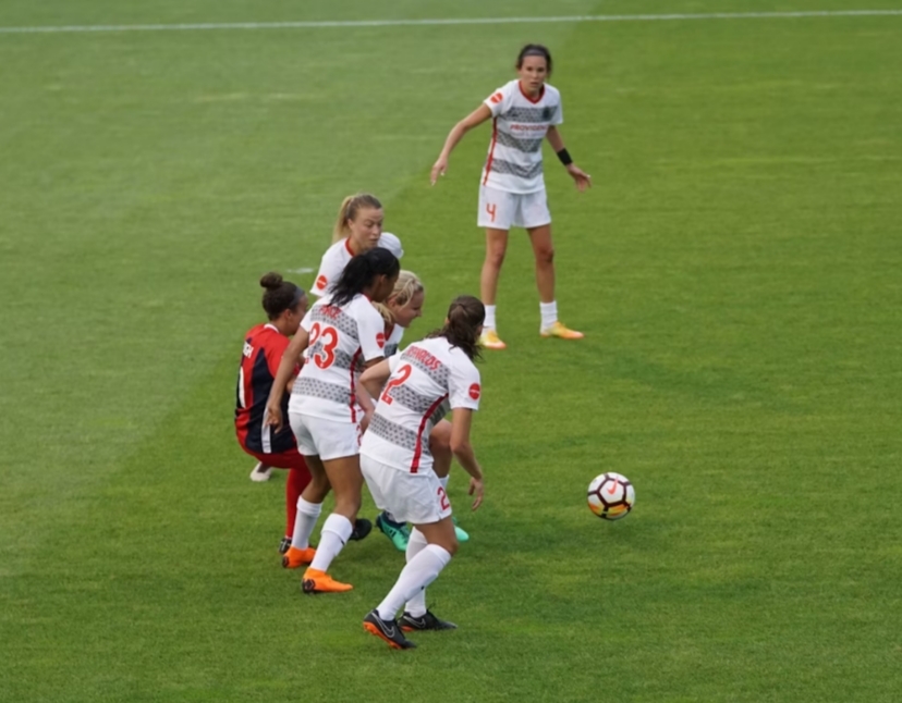 Fans, écrans et le nouveau visage du football féminin.