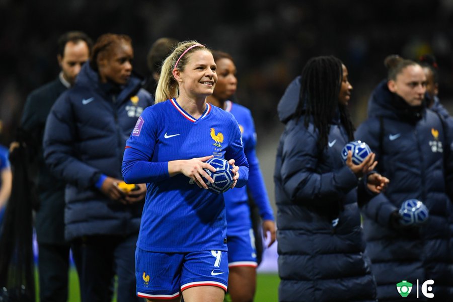 Eugénie Le Sommer : une légende des Bleues tournée vers l’avenir