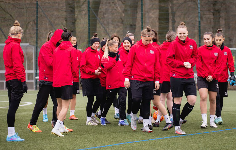 Frauen-Meisterschaftsmannschaft des FC Köln in Deutschland