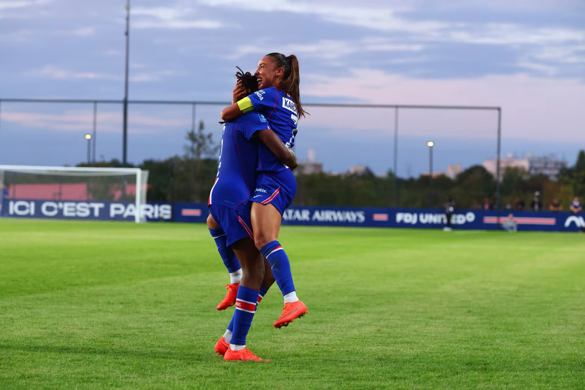 UEFA Women’s Champions League : Paris s’impose en prolongation et rejoint la phase de groupes