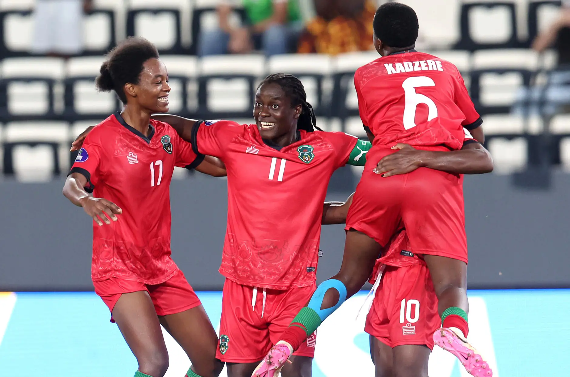 OL Lyonnes : Tabitha Chawinga envoie le Malawi en finale de la CAN feminine