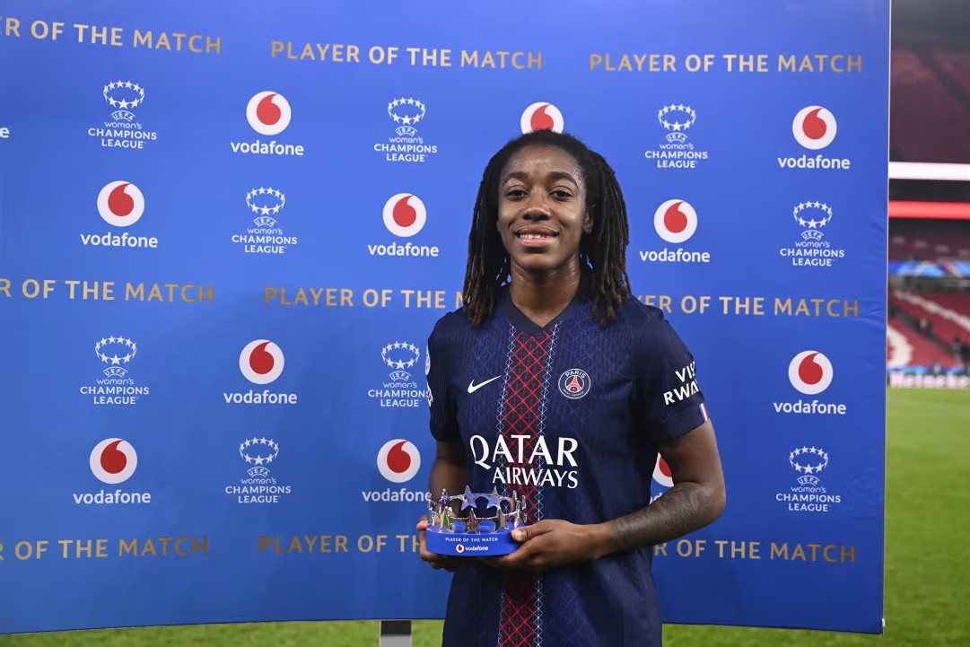 Jennifer Echegini élue joueuse du match à Lisbonne