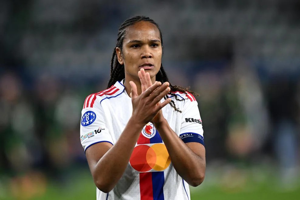 UEFA Women's Champions League : Wolfsburg surprend l’OL féminin en quart de finale aller