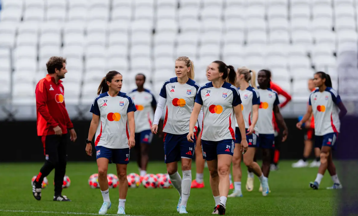 Les Féminines de l'OL : Un Marathon de Matchs en Vue